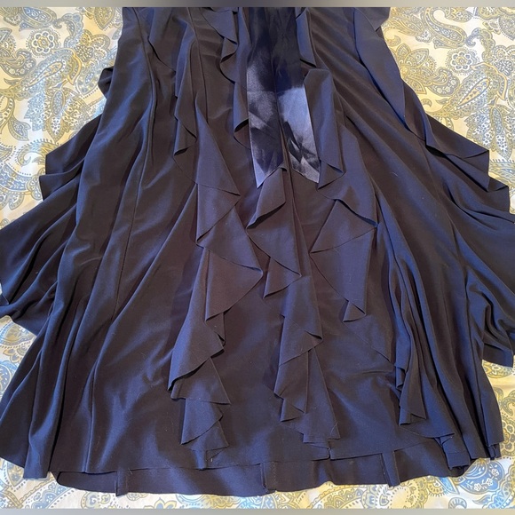 Homecoming, Winter Formal sz 12 - Picture 2 of 7